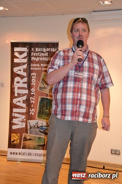 Zdjęcie w galerii na portalu naszraciborz.pl: Blok szkolny rozpoczął WIATRAKI 2013 wiadomości z regionu