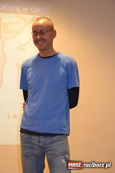 Zdjęcie w galerii na portalu naszraciborz.pl: Blok szkolny rozpoczął WIATRAKI 2013 wiadomości z regionu