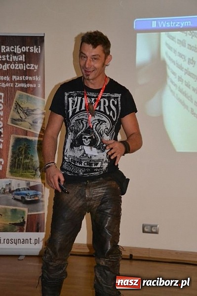 Zdjęcie w galerii na portalu naszraciborz.pl: Blok szkolny rozpoczął WIATRAKI 2013 wiadomości z regionu