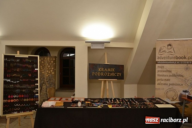 Zdjęcie w galerii na portalu naszraciborz.pl: Na zamku ruszyły 10. jubileuszowe Wiatraki wiadomości z regionu