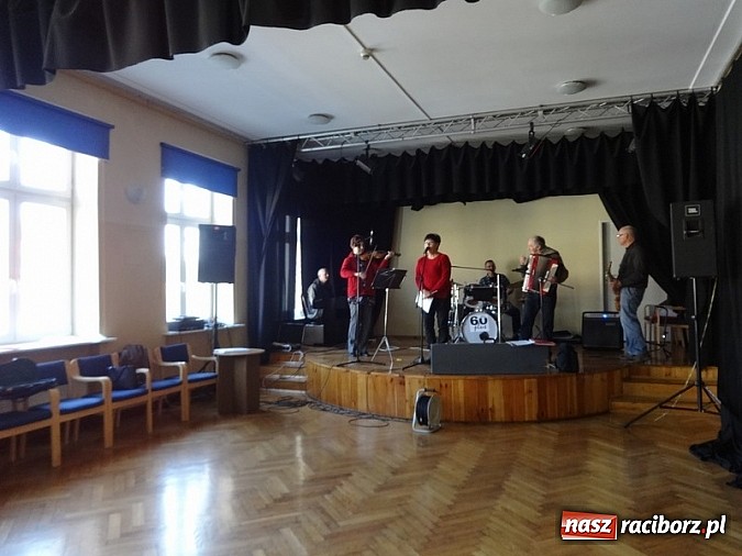 Zdjęcie w galerii na portalu naszraciborz.pl: W Strzesze ruszyła trzecia grupa Fiku-miku wiadomości z regionu