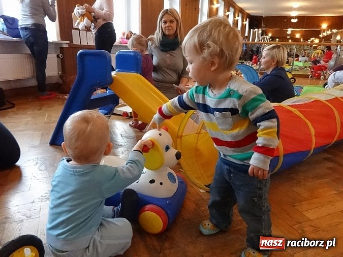 Zdjęcie w galerii na portalu naszraciborz.pl: W Strzesze ruszyła trzecia grupa Fiku-miku wiadomości z regionu