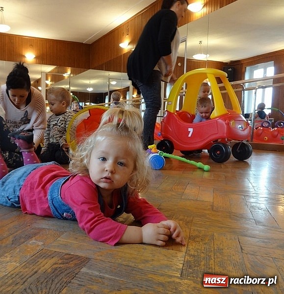 Zdjęcie w galerii na portalu naszraciborz.pl: W Strzesze ruszyła trzecia grupa Fiku-miku wiadomości z regionu