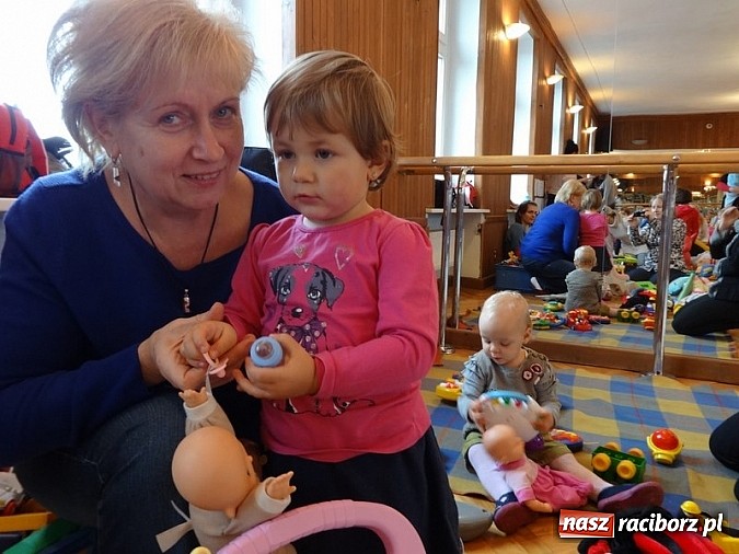 Zdjęcie w galerii na portalu naszraciborz.pl: W Strzesze ruszyła trzecia grupa Fiku-miku wiadomości z regionu