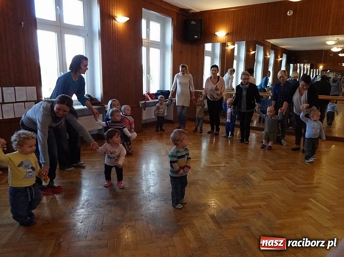 Zdjęcie w galerii na portalu naszraciborz.pl: W Strzesze ruszyła trzecia grupa Fiku-miku wiadomości z regionu