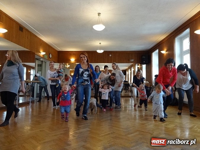 Zdjęcie w galerii na portalu naszraciborz.pl: W Strzesze ruszyła trzecia grupa Fiku-miku wiadomości z regionu