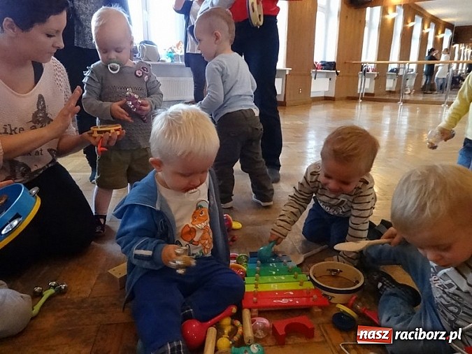 Zdjęcie w galerii na portalu naszraciborz.pl: W Strzesze ruszyła trzecia grupa Fiku-miku wiadomości z regionu