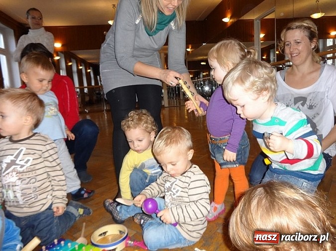 Zdjęcie w galerii na portalu naszraciborz.pl: W Strzesze ruszyła trzecia grupa Fiku-miku wiadomości z regionu