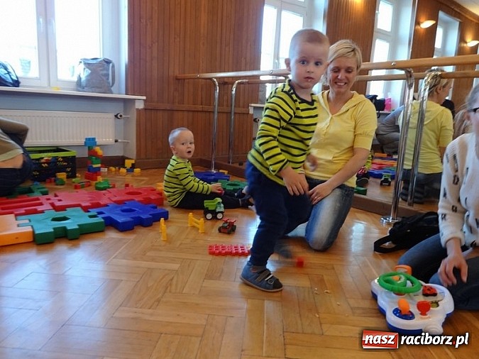 Zdjęcie w galerii na portalu naszraciborz.pl: W Strzesze ruszyła trzecia grupa Fiku-miku wiadomości z regionu