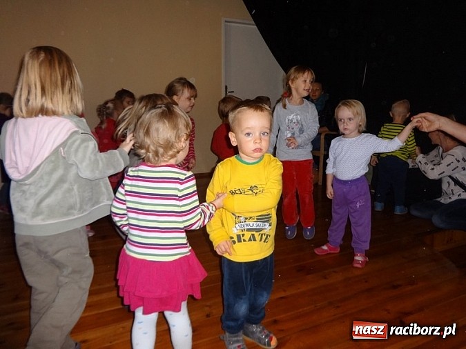 Zdjęcie w galerii na portalu naszraciborz.pl: W Strzesze ruszyła trzecia grupa Fiku-miku wiadomości z regionu