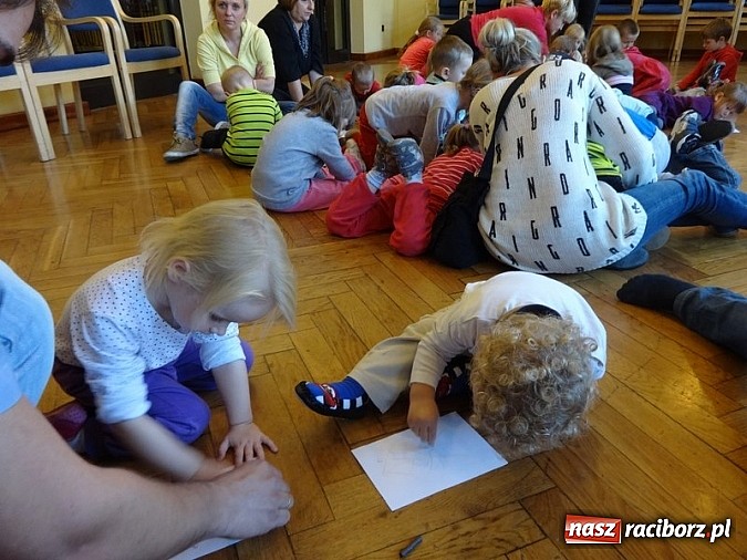 Zdjęcie w galerii na portalu naszraciborz.pl: W Strzesze ruszyła trzecia grupa Fiku-miku wiadomości z regionu