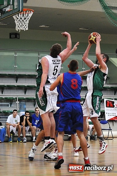 Zdjęcie w galerii na portalu naszraciborz.pl: Koszykówka. Dobry początek, słaby koniec wiadomości z regionu