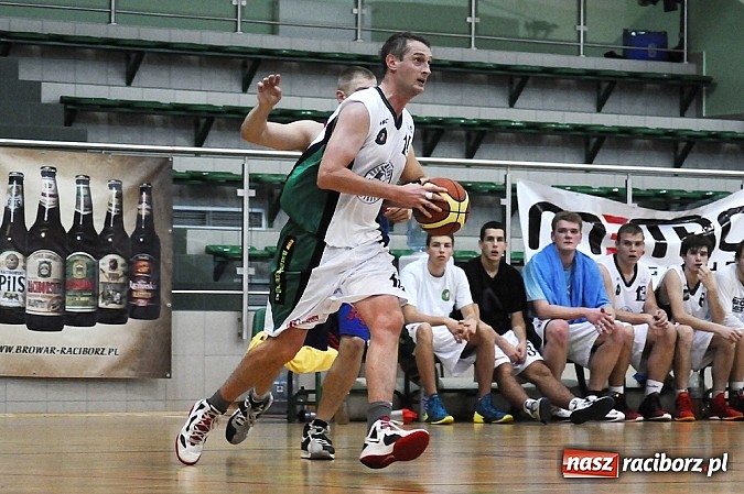 Zdjęcie w galerii na portalu naszraciborz.pl: Koszykówka. Dobry początek, słaby koniec wiadomości z regionu