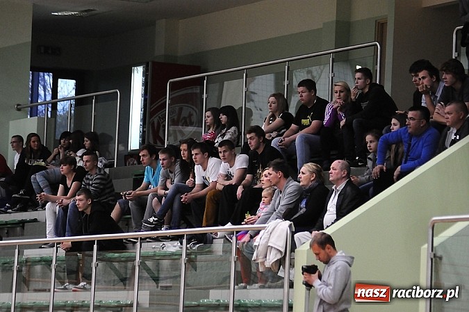 Zdjęcie w galerii na portalu naszraciborz.pl: Koszykówka. Dobry początek, słaby koniec wiadomości z regionu