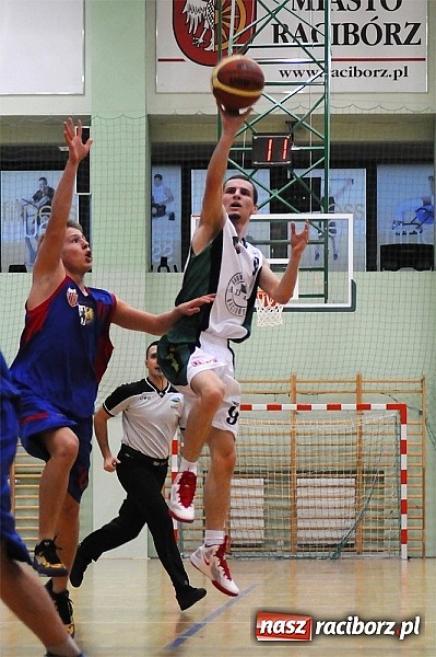 Zdjęcie w galerii na portalu naszraciborz.pl: Koszykówka. Dobry początek, słaby koniec wiadomości z regionu