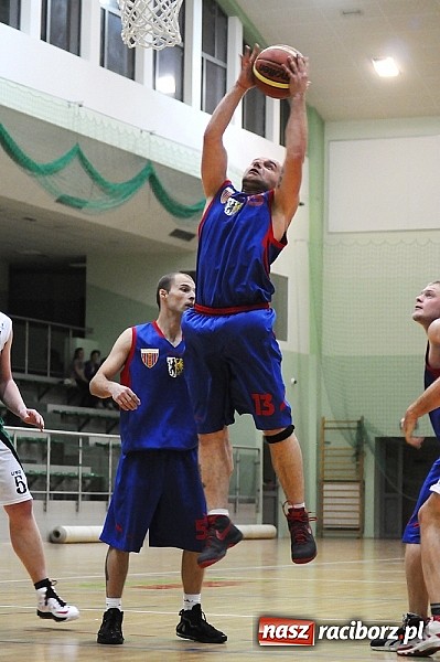 Zdjęcie w galerii na portalu naszraciborz.pl: Koszykówka. Dobry początek, słaby koniec wiadomości z regionu