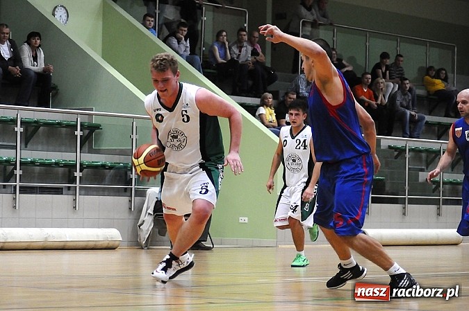 Zdjęcie w galerii na portalu naszraciborz.pl: Koszykówka. Dobry początek, słaby koniec wiadomości z regionu