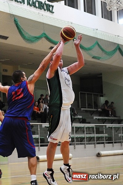 Zdjęcie w galerii na portalu naszraciborz.pl: Koszykówka. Dobry początek, słaby koniec wiadomości z regionu