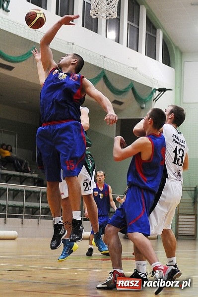 Zdjęcie w galerii na portalu naszraciborz.pl: Koszykówka. Dobry początek, słaby koniec wiadomości z regionu