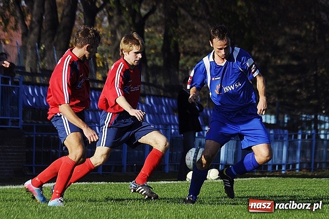 Zdjęcie w galerii na portalu naszraciborz.pl: Sensacja przy Srebrnej. Unia pokonała Krupińskiego Suszec wiadomości z regionu
