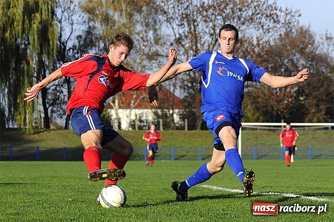 Zdjęcie w galerii na portalu naszraciborz.pl: Sensacja przy Srebrnej. Unia pokonała Krupińskiego Suszec wiadomości z regionu