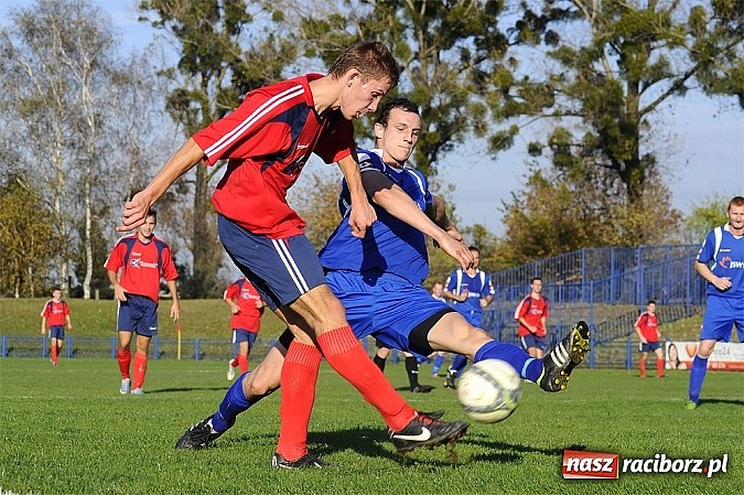 Zdjęcie w galerii na portalu naszraciborz.pl: Sensacja przy Srebrnej. Unia pokonała Krupińskiego Suszec wiadomości z regionu