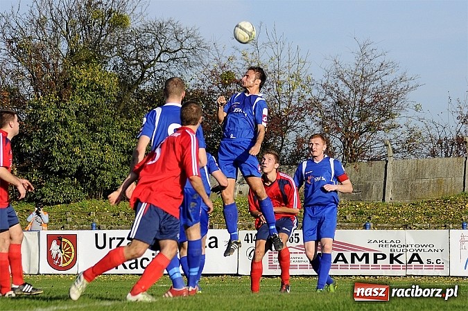 Zdjęcie w galerii na portalu naszraciborz.pl: Sensacja przy Srebrnej. Unia pokonała Krupińskiego Suszec wiadomości z regionu