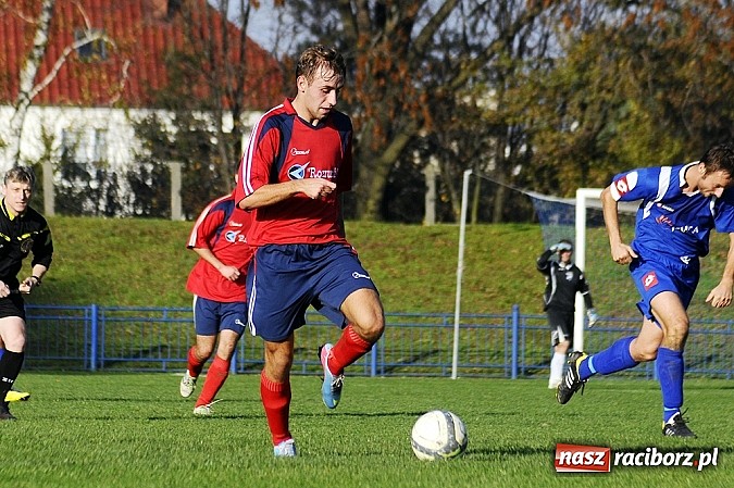 Zdjęcie w galerii na portalu naszraciborz.pl: Sensacja przy Srebrnej. Unia pokonała Krupińskiego Suszec wiadomości z regionu