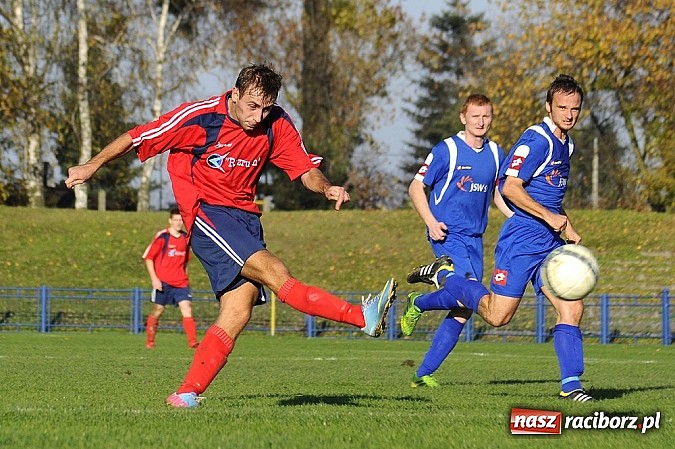 Zdjęcie w galerii na portalu naszraciborz.pl: Sensacja przy Srebrnej. Unia pokonała Krupińskiego Suszec wiadomości z regionu