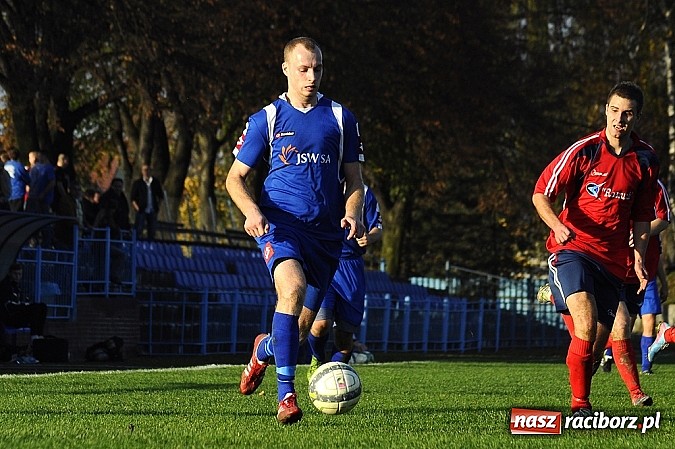 Zdjęcie w galerii na portalu naszraciborz.pl: Sensacja przy Srebrnej. Unia pokonała Krupińskiego Suszec wiadomości z regionu