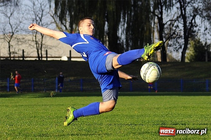 Zdjęcie w galerii na portalu naszraciborz.pl: Sensacja przy Srebrnej. Unia pokonała Krupińskiego Suszec wiadomości z regionu