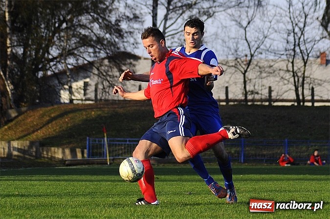 Zdjęcie w galerii na portalu naszraciborz.pl: Sensacja przy Srebrnej. Unia pokonała Krupińskiego Suszec wiadomości z regionu