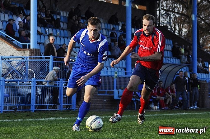 Zdjęcie w galerii na portalu naszraciborz.pl: Sensacja przy Srebrnej. Unia pokonała Krupińskiego Suszec wiadomości z regionu