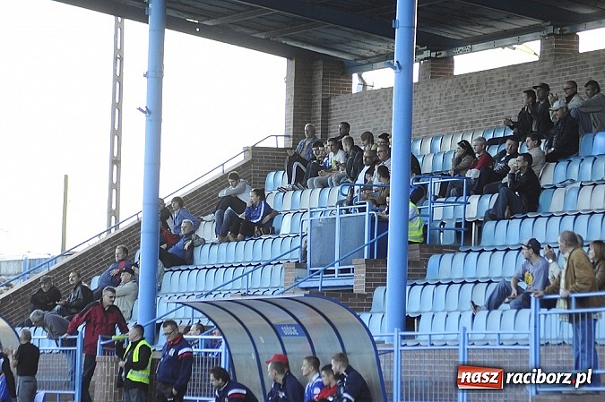 Zdjęcie w galerii na portalu naszraciborz.pl: Sensacja przy Srebrnej. Unia pokonała Krupińskiego Suszec wiadomości z regionu