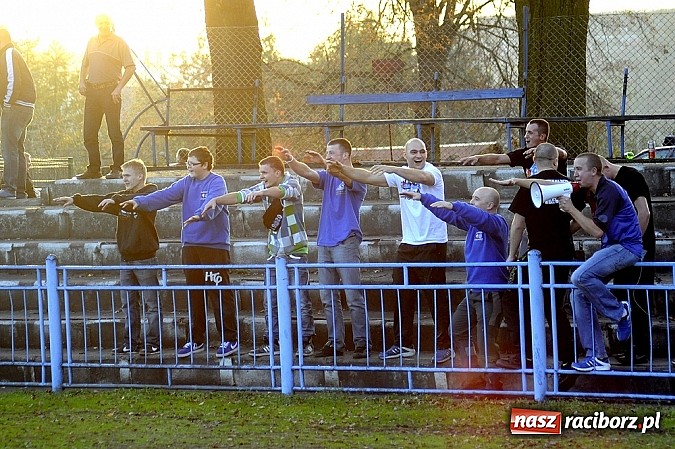 Zdjęcie w galerii na portalu naszraciborz.pl: Sensacja przy Srebrnej. Unia pokonała Krupińskiego Suszec wiadomości z regionu