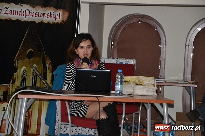 Zdjęcie w galerii na portalu naszraciborz.pl: Wiatraki 2013 na zamku - dzień drugi wiadomości z regionu