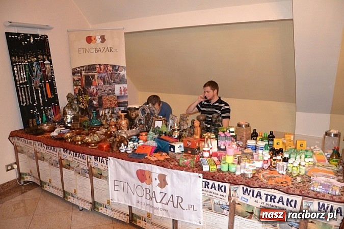 Zdjęcie w galerii na portalu naszraciborz.pl: Wiatraki 2013 na zamku - dzień drugi wiadomości z regionu