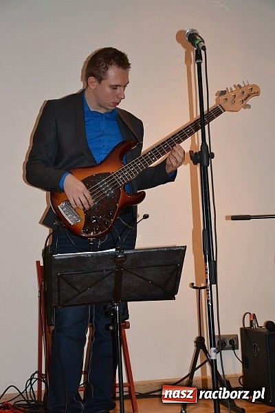 Zdjęcie w galerii na portalu naszraciborz.pl: Wiatraki 2013 na zamku - dzień drugi wiadomości z regionu