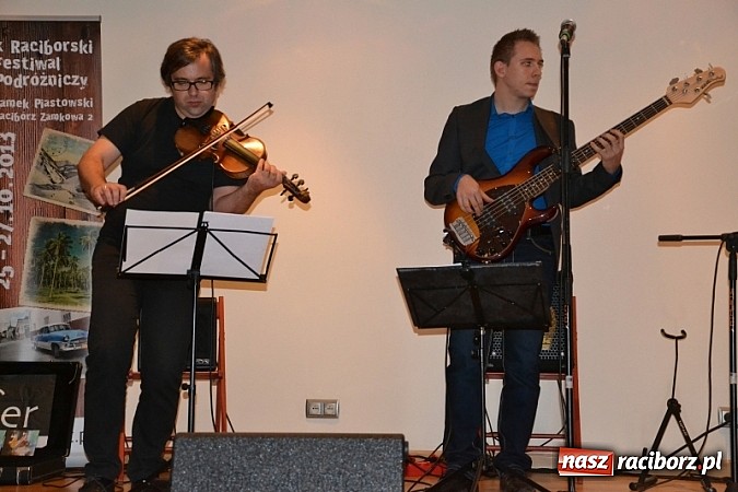 Zdjęcie w galerii na portalu naszraciborz.pl: Wiatraki 2013 na zamku - dzień drugi wiadomości z regionu