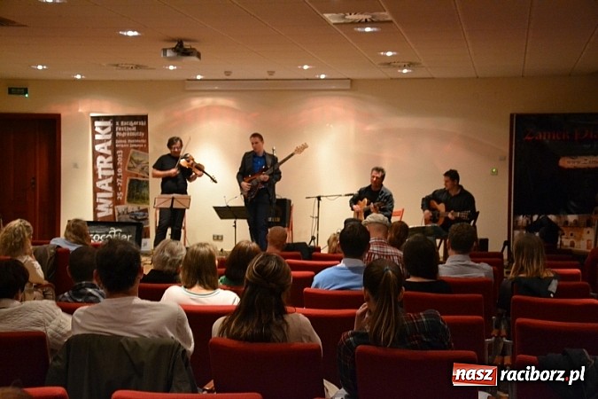 Zdjęcie w galerii na portalu naszraciborz.pl: Wiatraki 2013 na zamku - dzień drugi wiadomości z regionu