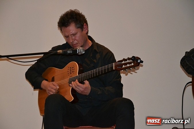 Zdjęcie w galerii na portalu naszraciborz.pl: Wiatraki 2013 na zamku - dzień drugi wiadomości z regionu