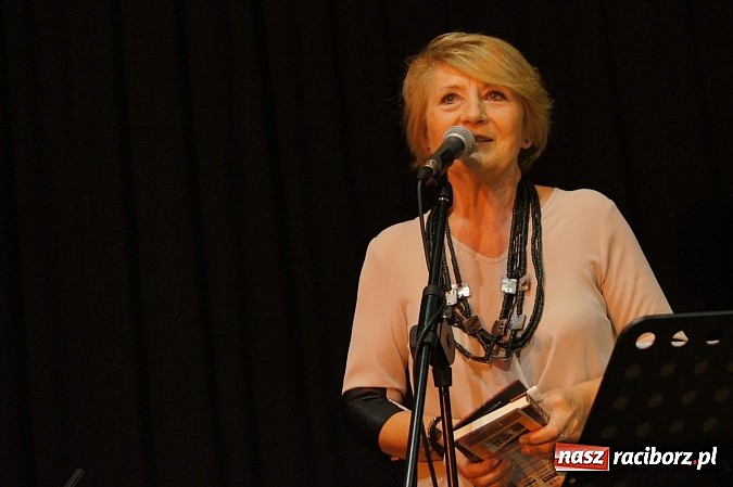 Zdjęcie w galerii na portalu naszraciborz.pl: Iris Munos wystąpiła w RCK wiadomości z regionu