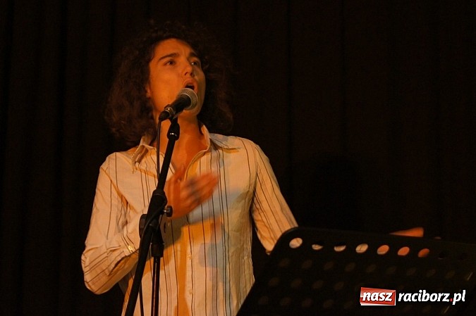 Zdjęcie w galerii na portalu naszraciborz.pl: Iris Munos wystąpiła w RCK wiadomości z regionu