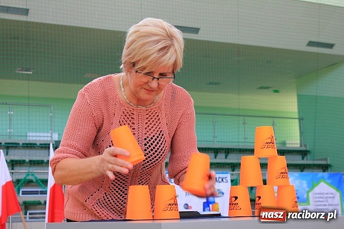 Zdjęcie w galerii na portalu naszraciborz.pl: 140 zawodników na Mistrzostwach Polski w Speed Stacks w Raciborzu wiadomości z regionu