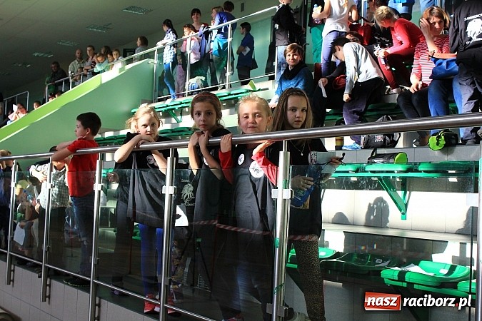 Zdjęcie w galerii na portalu naszraciborz.pl: 140 zawodników na Mistrzostwach Polski w Speed Stacks w Raciborzu wiadomości z regionu