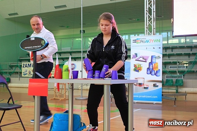 Zdjęcie w galerii na portalu naszraciborz.pl: 140 zawodników na Mistrzostwach Polski w Speed Stacks w Raciborzu wiadomości z regionu