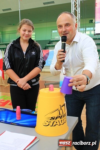 Zdjęcie w galerii na portalu naszraciborz.pl: 140 zawodników na Mistrzostwach Polski w Speed Stacks w Raciborzu wiadomości z regionu