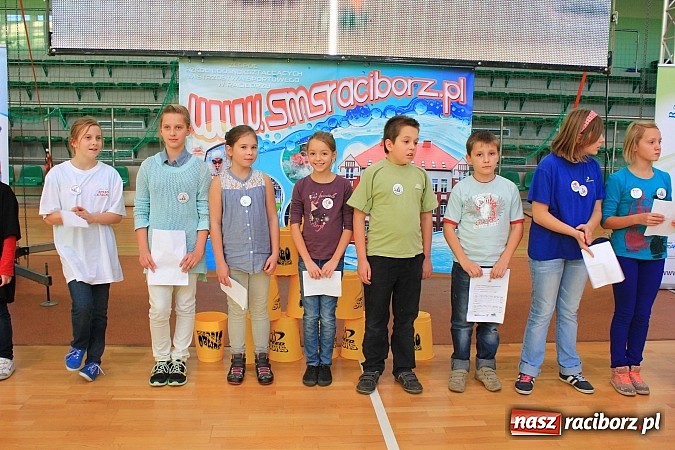 Zdjęcie w galerii na portalu naszraciborz.pl: 140 zawodników na Mistrzostwach Polski w Speed Stacks w Raciborzu wiadomości z regionu