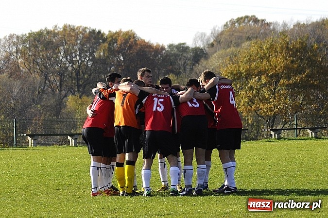 Zdjęcie w galerii na portalu naszraciborz.pl: Maciej Pawlisz zapewnił zwycięstwo Brzeziu wiadomości z regionu