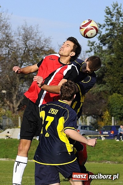 Zdjęcie w galerii na portalu naszraciborz.pl: Maciej Pawlisz zapewnił zwycięstwo Brzeziu wiadomości z regionu